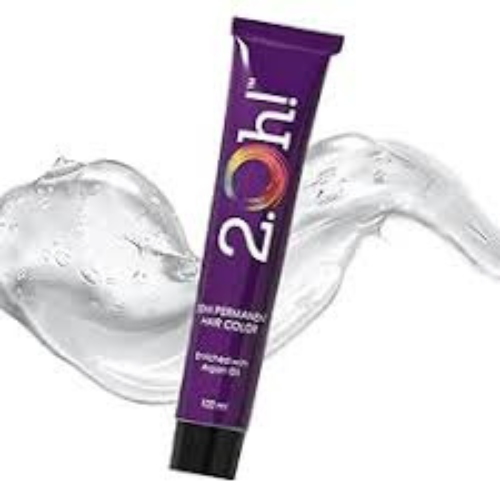 2.Oh! Italian 3-in-1 Hair Styling Spray